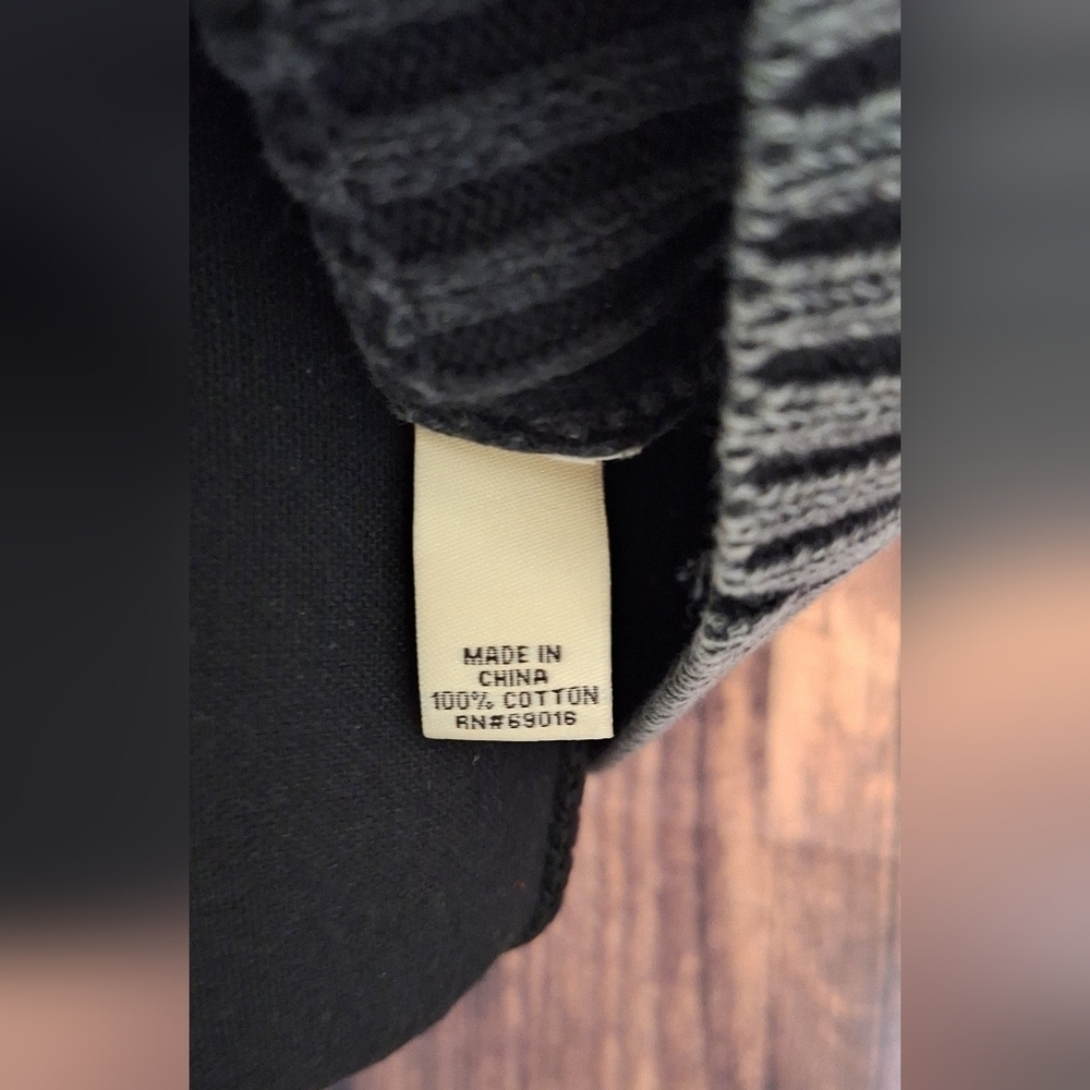 Ruff Hewn Gray 100% Cotton Button Up Sweater Womens Size Medium! - Picture 3 of 4